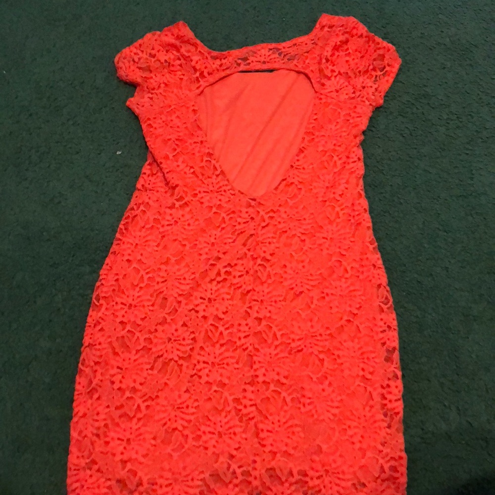 Dress - Picture 3 of 3
